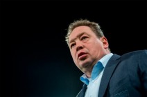 Слуцкий подал в отставку с поста главного тренера «Витесса»