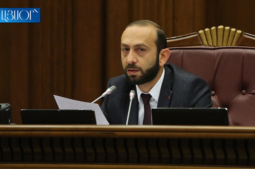 ԱԺ-ն առաջին ընթերցմամբ ընդունեց ՍԴ դատավորների՝ վաղաժամ կենսաթոշակի նախագիծը