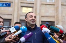 What takes place today will not end today: Armenia’s CC chairman Hrayr Tovmasyan on search in his apartment