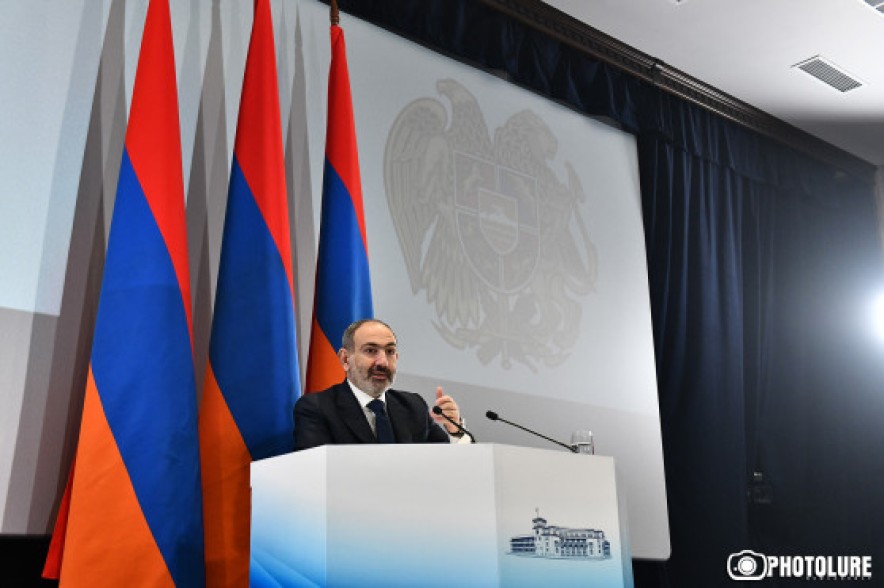 Նիկոլ Փաշինյանը տեղյակ չէ, որ ՍԴ դատավոր Վահե Գրիգորյանը չի հաճախում աշխատանքի և աշխատավարձ է ստանում
