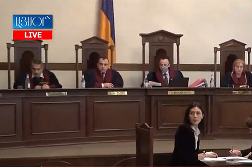 Վահե Գրիգորյանը կրկին բացակայում է ՍԴ նիստից (Տեսանյութ)