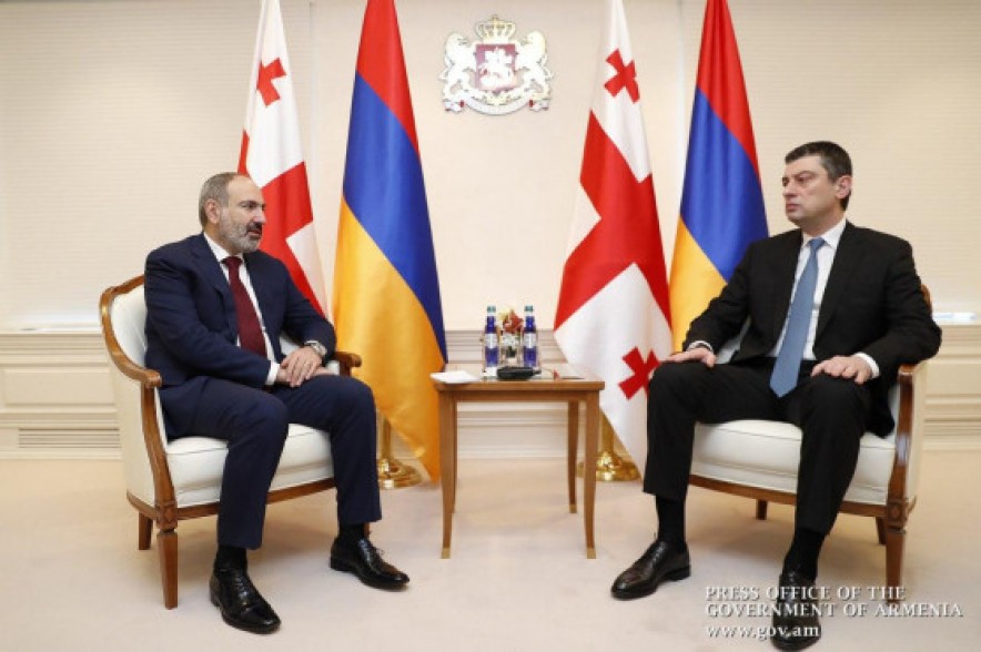 Armenian, Georgian PMs discuss situation over COVID-19 in the two countries