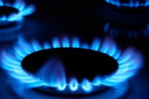 Change of gas prices to result in drastic rise of prices, poverty: expert