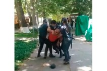 Police officers use force against a person not wearing protection mask: Armenia's PM refers to the incident  (video)