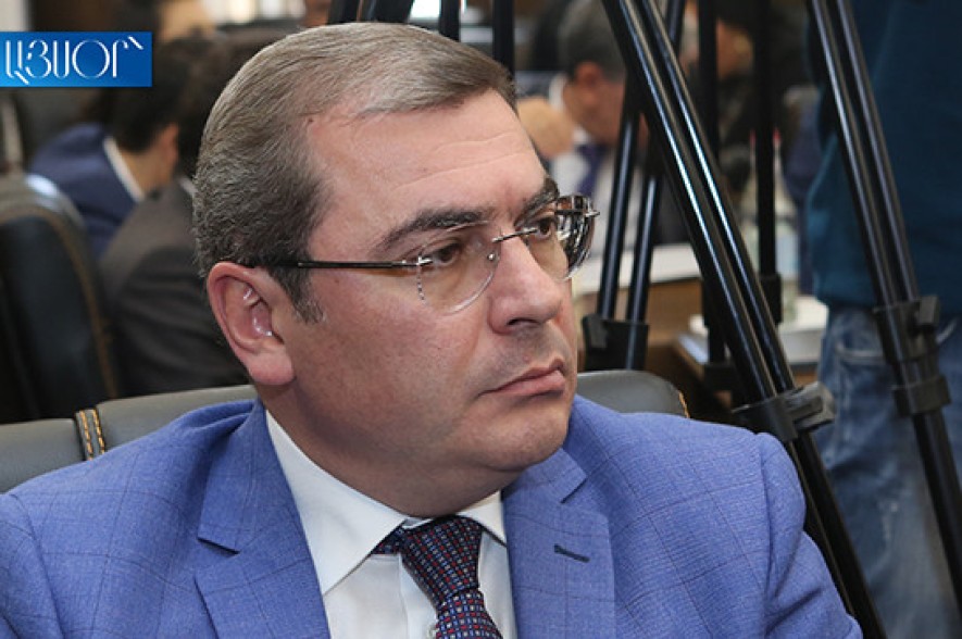 Դավիթ Անանյանը որոշել է ինքը հեռանա, քան վարչապետի հորդորով հեռացնի արդյունավետ կադրերից մեկին