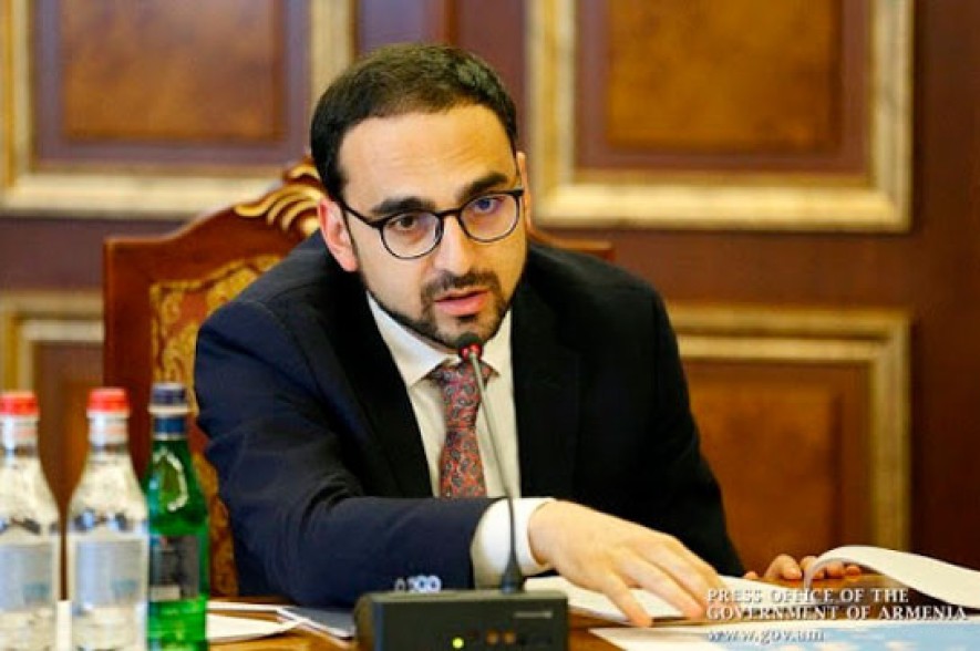Տիգրան Ավինյանը ոստիկանների ուղեկցությամբ չի գնացել Արտակ Դավթյանի տուն ու հորդորել դադարեցնել հարսանիքը