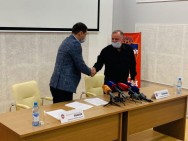 Тарханов подписал двухлетний контракт с «Енисеем»