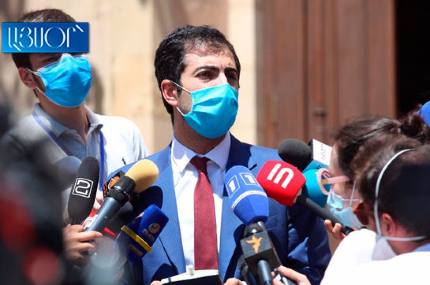 Robert Kocharyan’s defense team withdraws applications submitted to CC