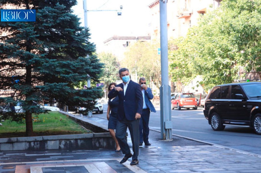ԱԱԾ կանչվել էի մի անհեթեթ գործի շրջանակներում, որևէ կարգավիճակ չունեմ. Արթուր Վանեցյան (Տեսանյութ)