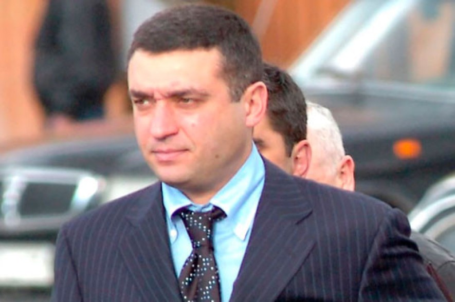Wanted ex-MP Levon Sargsyan transferred to Armenia from Russia