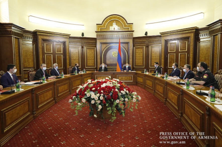 Armenia’s PM convenes urgent session of Security Council