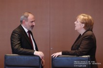 Armenia’s PM holds phone call with German Chancellor, stresses the importance of application of right of people to self-determination by NK
