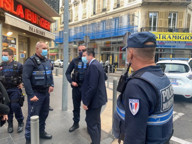 Three dead as woman beheaded in knife attack at French church