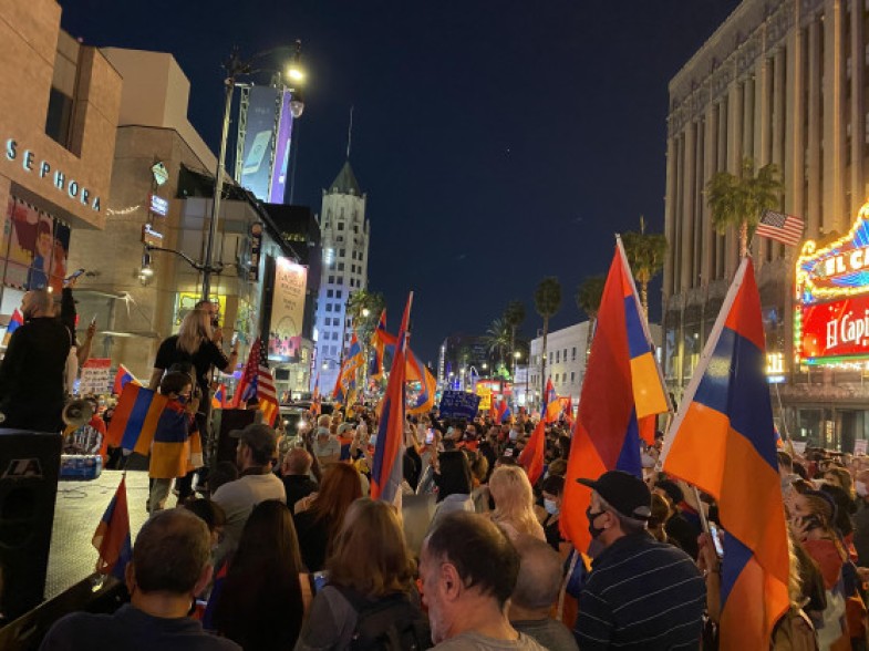Pro-Armenia protesters shut down part of Hollywood Boulevard amid Nagorno-Karabakh conflict