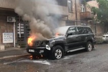 Azerbaijani-Turkish forces keep peaceful settlements under fire