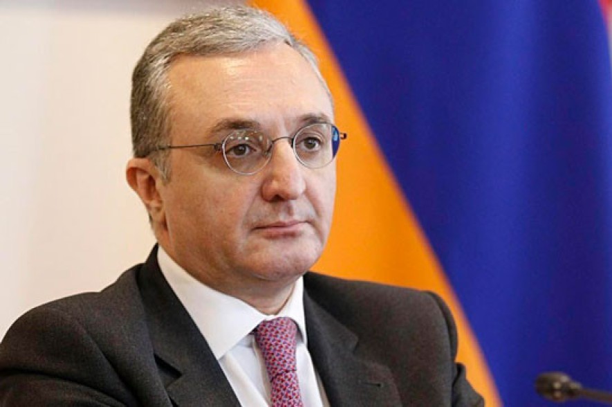 Ես և իմ ընտանիքն ապրում և շարունակելու ենք ապրել Հայաստանի Հանրապետությունում. Զոհրաբ Մնացականյանը՝ Aysor.am-ին