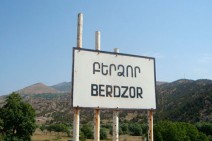 Berdzor to possibly pass to Azeri side too: Kashatagh community employee