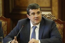 Karabakh president resigns as leader of Free Homeland party, to approve new cabinet