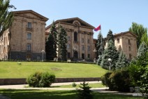 Closed discussion on issues of return of Armenian captives from Azerbaijan held in NA