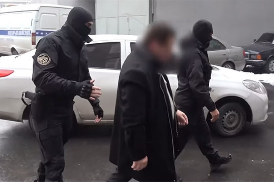 СНБ Армении задержала бывшего советника министра обороны по обвинению в махинациях и хищении бюджетных средств (Видео)