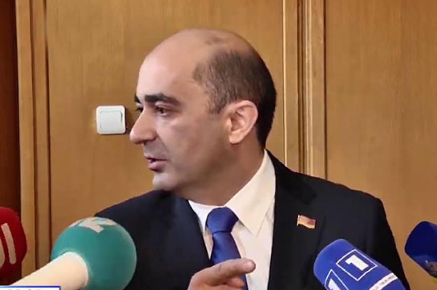 Ազգային ժողովի խորհրդի նիստը չկայացավ. ԱԺ նախագահը չեկավ և չբացեց խորհրդի նիստը. Էդմոն Մարուքյան