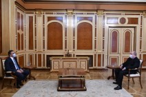 Armenia president, ombudsman meet, discuss issue of return of captives