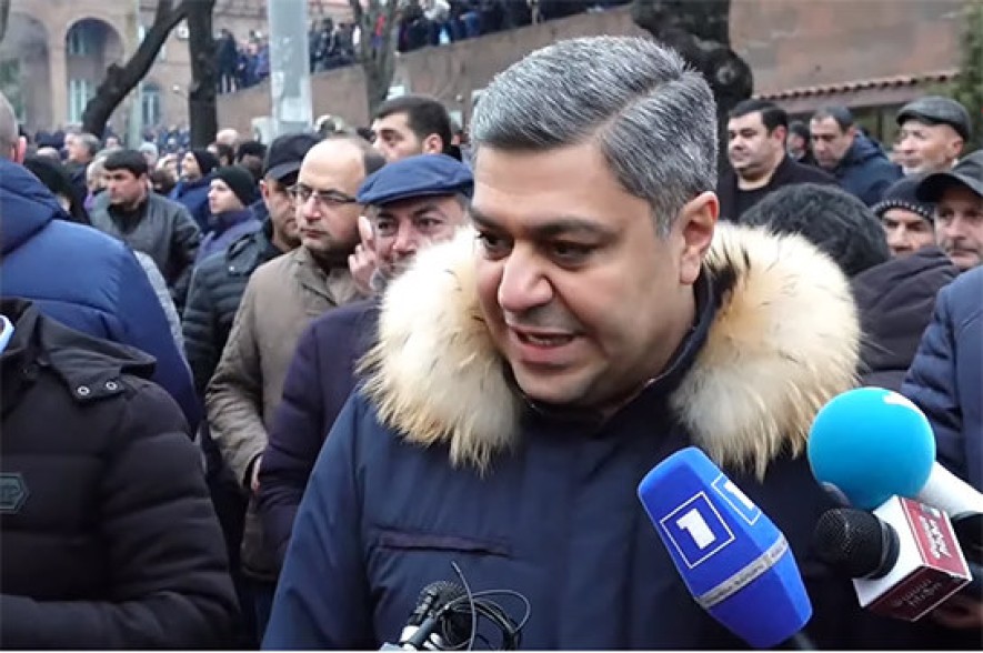 Person on PM’s seat has no power in Armenia, not treated seriously by anyone – Artur Vanetsayn
