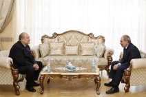 Armenian President, PM discuss situation in the country