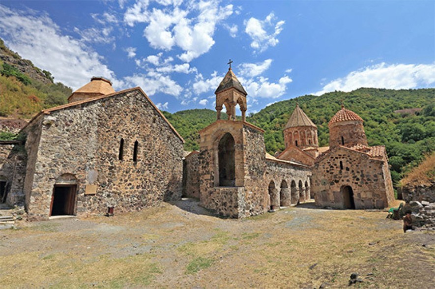 Դադիվանքը նոր վանահայր ու հոգևոր սպասավոր ունի