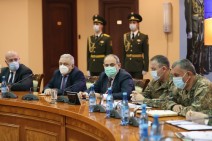 Armenia’s PM introduces new Chief of General Staff to officers, asks to preserve depoliticization of Armed Forces