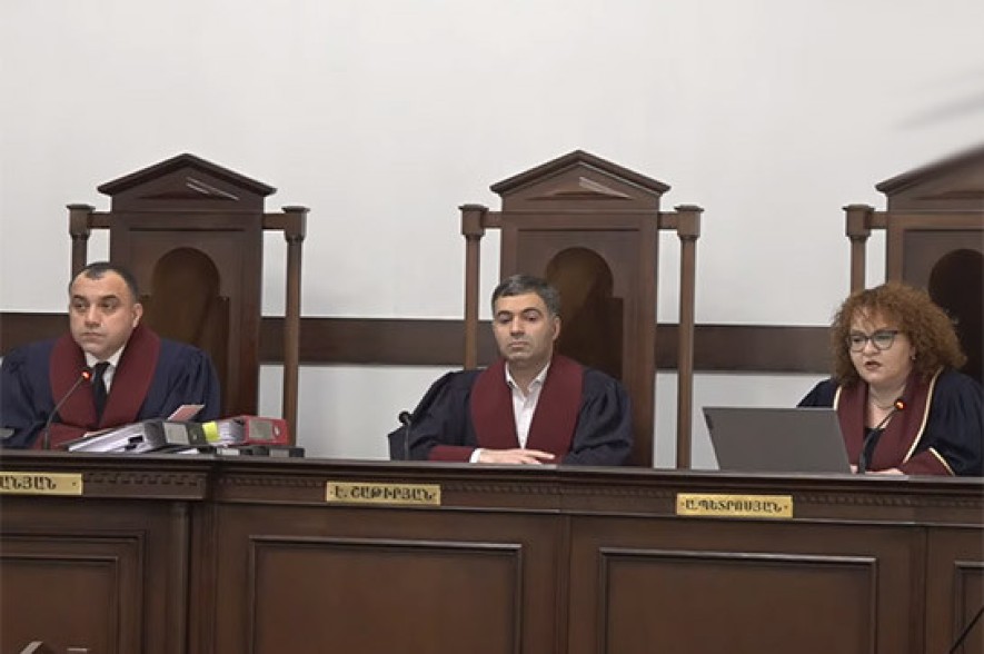 ՍԴ-ում մեկնարկել է Ռոբերտ Քոչարյանի դիմումի քննությունը. որոշվել է՝ Վահե Գրիգորյանը չի մասնակցի այս գործին