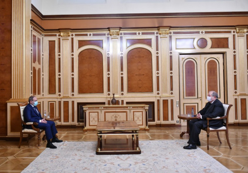 Armenia’s president, PM meet, discuss situation in the country