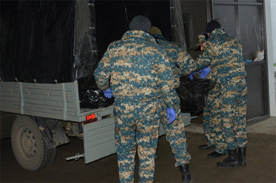 Azerbaijani side hands over a body to the Armenian side