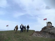 Presence of Azerbaijani servicemen in direct neighborhood of Syunik communities illegal - Armenian Ombudsman