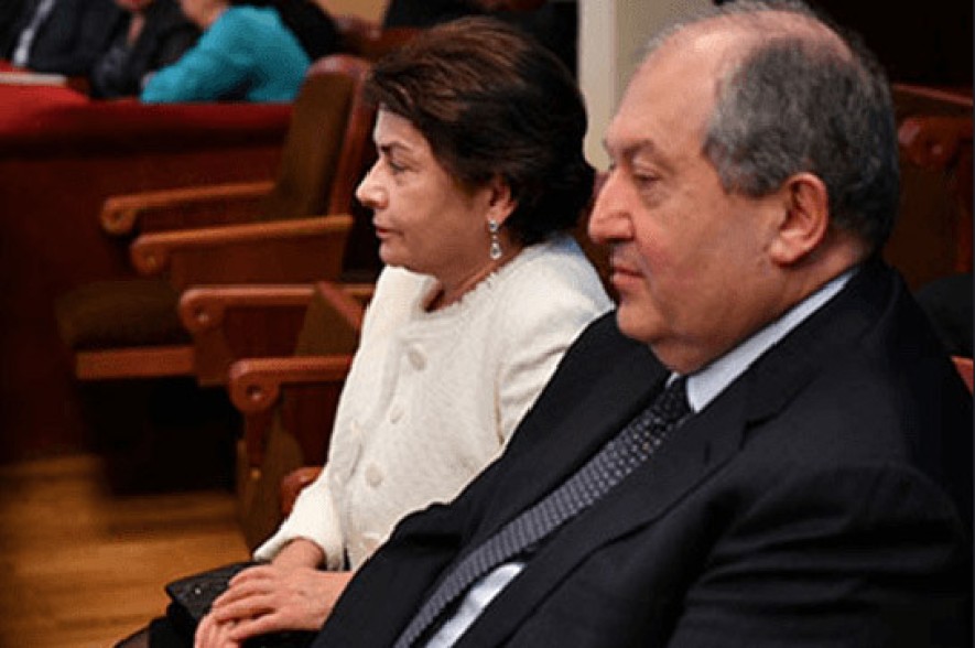 Armenia’s president, his spouse vaccinated abroad