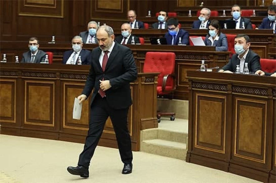 Премьер Армении подал в отставку