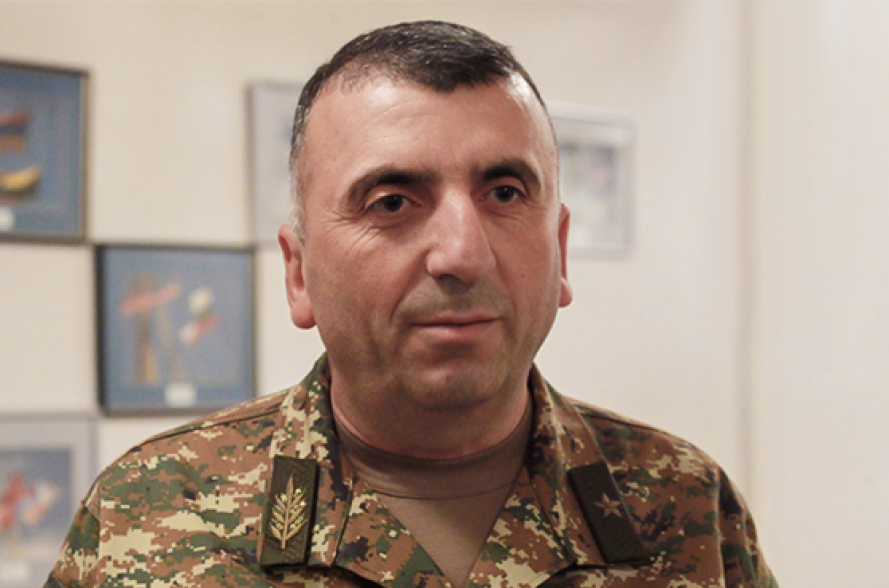 Карен Абрамян освобожден от должности начальника Главного оперативного управления Генштаба