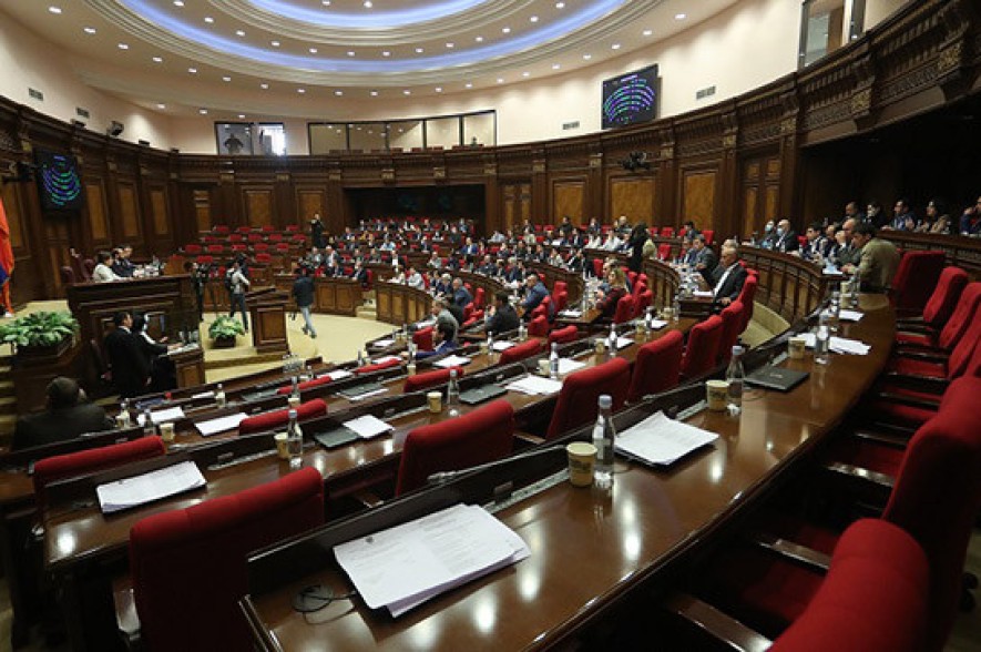 Armenia’s parliament discusses report on April 2016 war at closed session