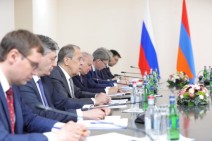 Russia’s FM says opportunity of delivering 1 million doses of Sputnik V vaccine to Armenia discussed