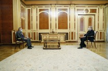 Armenia's President, Acting PM meet, discuss border demarcation issue