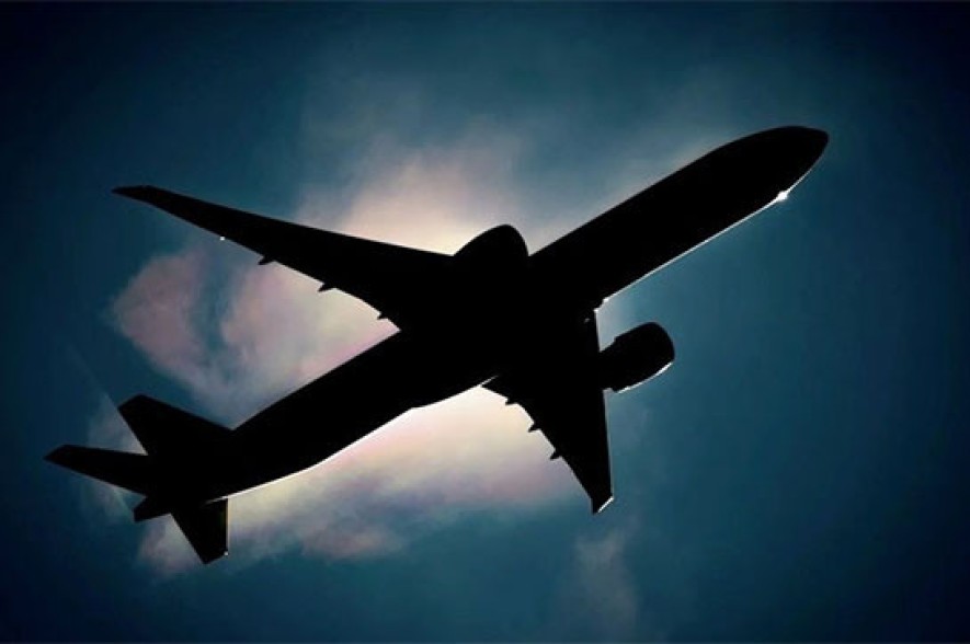 France warns of possibly closing Belarusian airspace to EU planes