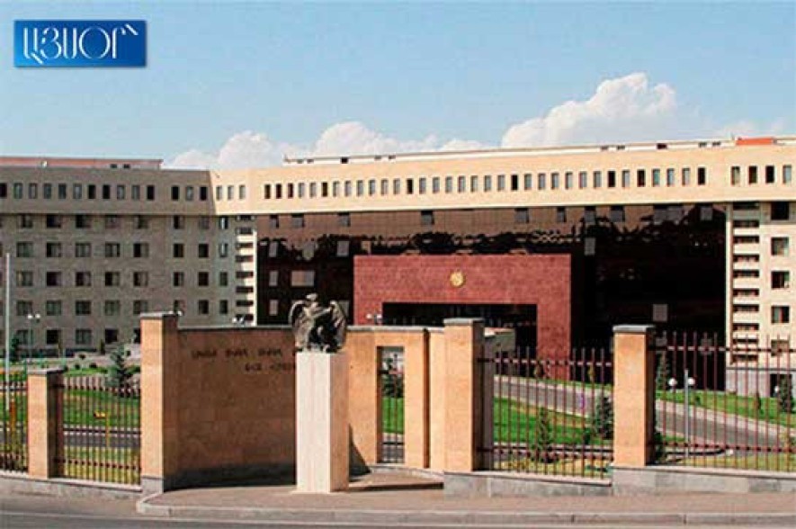 Требуем немедленно покинуть территорию Армения, в противном случае вопрос будет решен любым способом, в том числе путем применения силы – Минобороны Армении