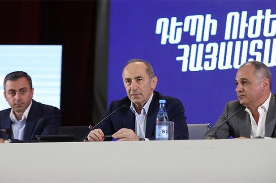 Կտրուկ ավելացել է երկրից մեկնող և չվերադարձողների թիվը. եթե երկրում ամեն ինչ լավ է, ինչո՞ւ են փախչում. Ռոբերտ Քոչարյան