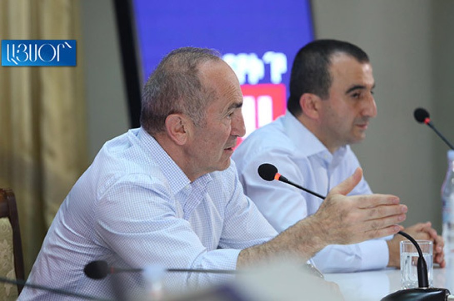 Kocharyan says he would considered himself a deserter if hasn’t entered the political fight