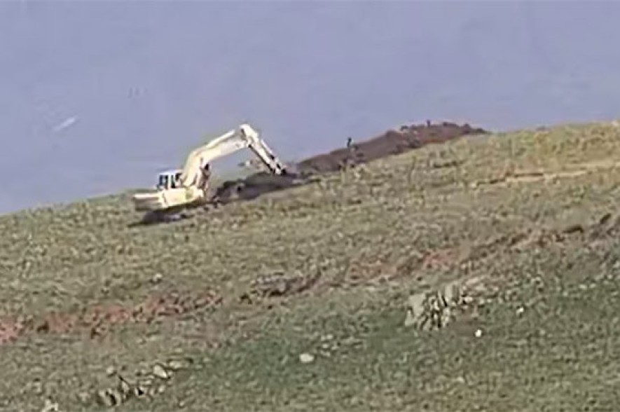 Azeri forces again try to carry out engineering works in Armenia’s Verin Shorzha border section  – MOD (video)