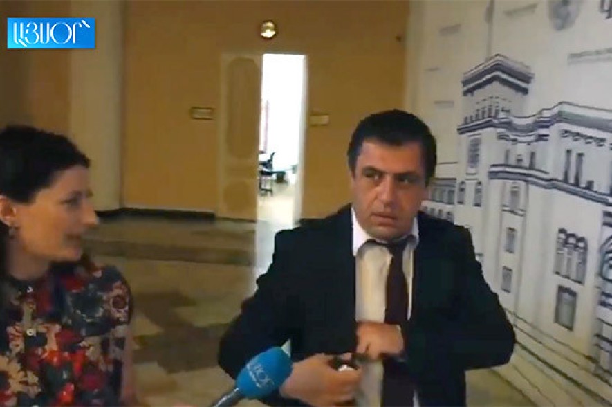 Լոռու մարզպետը հերքում է, թե ծեծել է Օձունի համայնքապետին (Տեսանյութ)