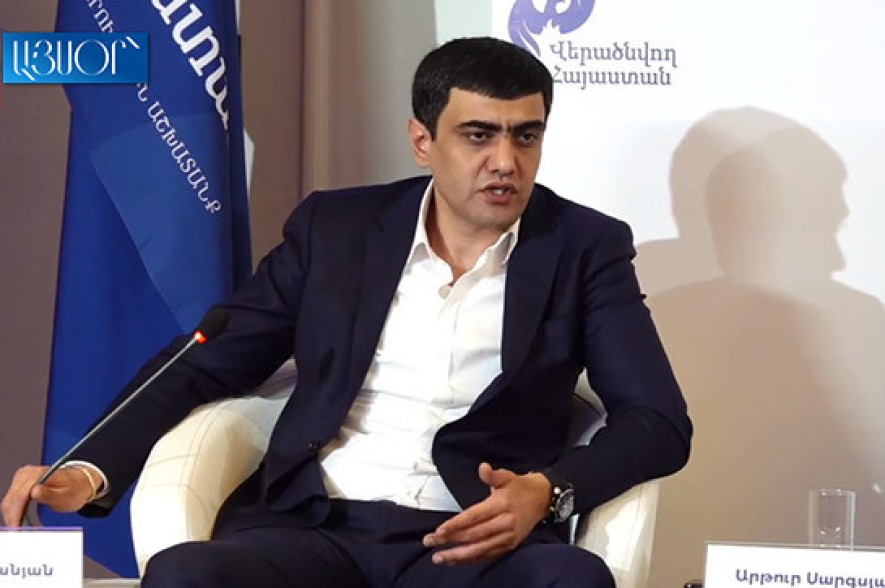 Goris mayor interrogated as witness, released