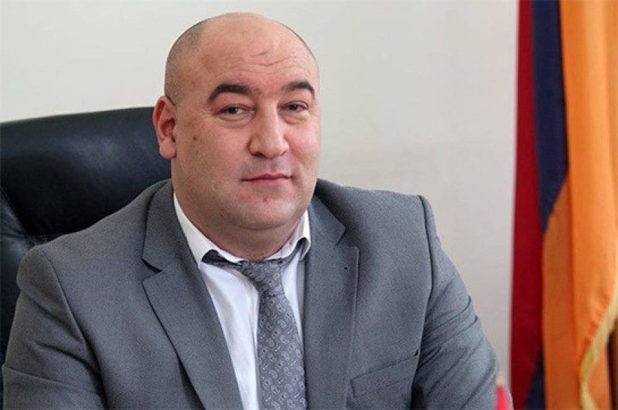 Law enforcers conduct search in Kajaran mayor's apartment