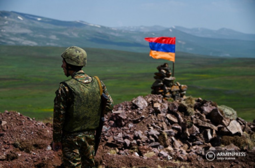 ВС Армении не позволят изменений линии соприкосновения на границе с Нахичеваном