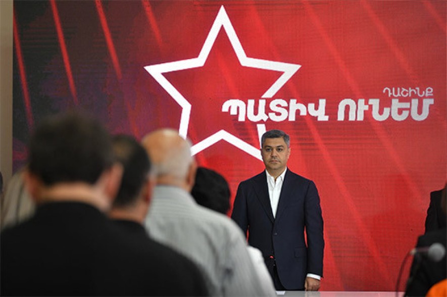 "I Have Honor" bloc to take parliamentary mandates